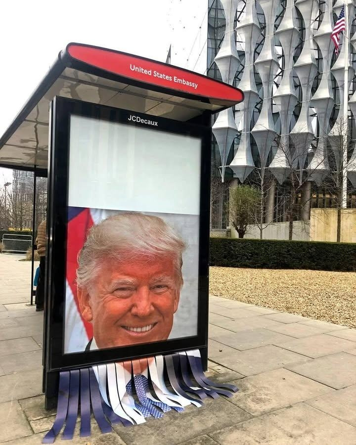 United States Embassy  
JCDecaux