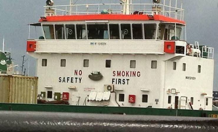 NO SAFETY 
SMOKING FIRST  